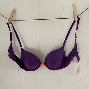 VICTORIA’S SECRET PUSH UP 34B